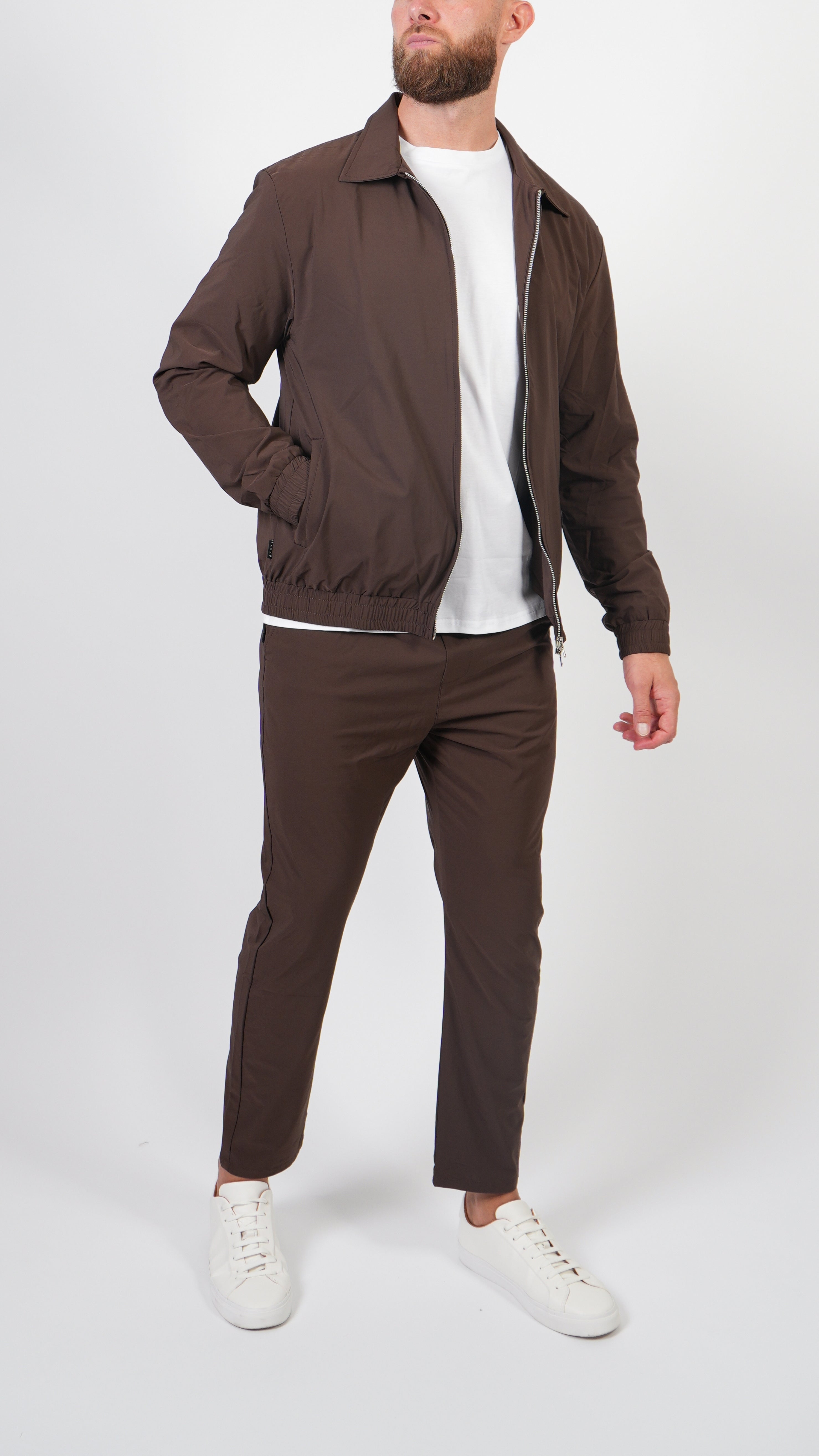 AURA LITE • VOLLEDIGE SET • BRUIN