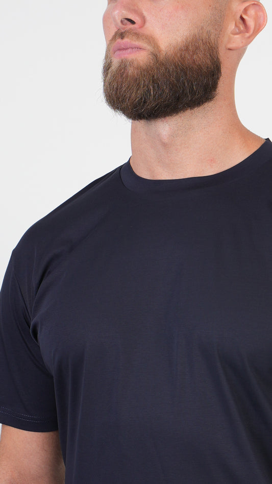 T-SHIRT • SLIM FIT • MARINEBLAUW